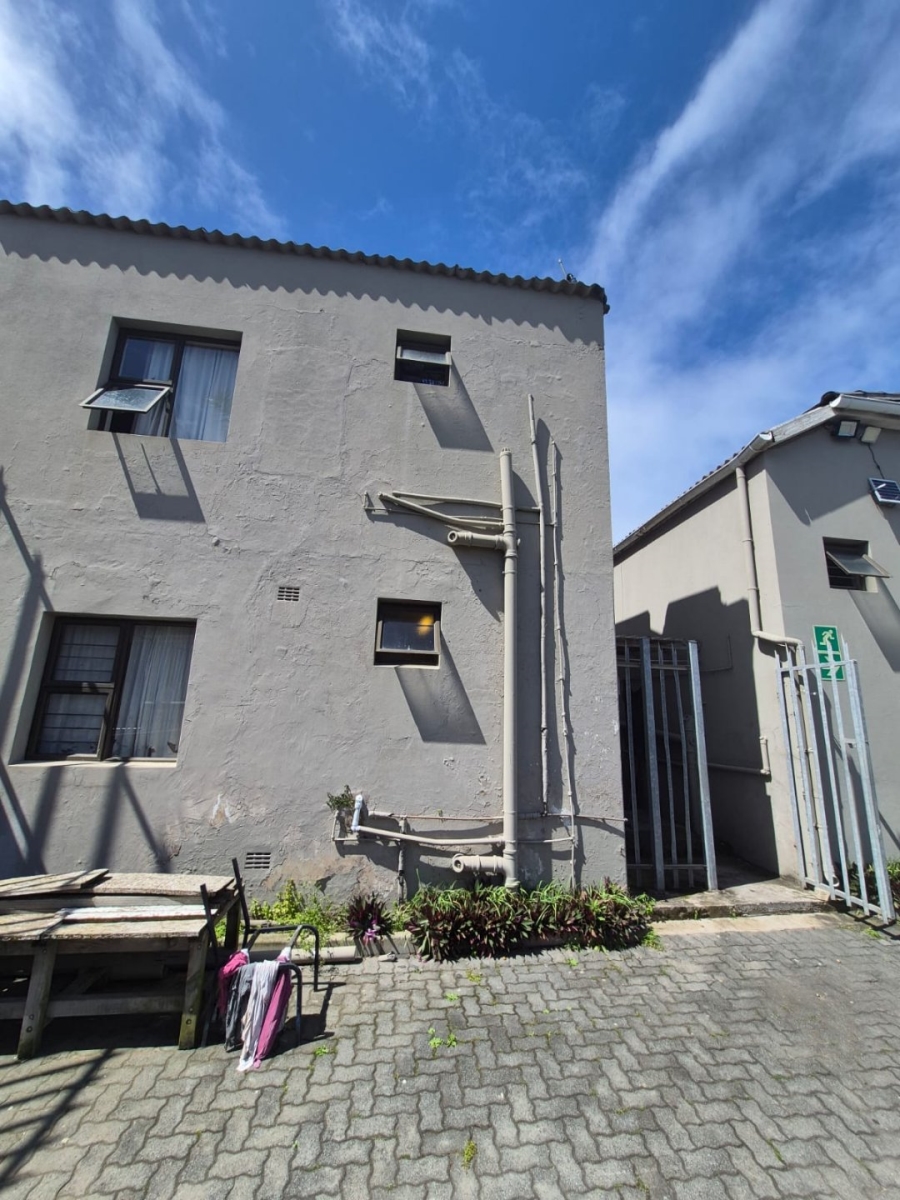 19 Bedroom Property for Sale in Quigney Eastern Cape